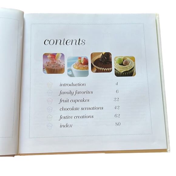 Cupcakes Cookbook Hardcover Color Photos Desserts Baking - Picture 4 of 7
